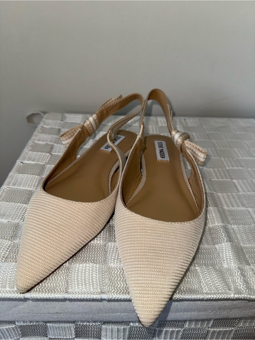 Steve Madden Cream Pointed Slingback Flats with Bow Detail